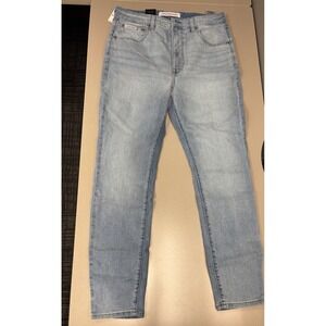 Calvin Klein Women's High Rise Stretch Skinny Jean, Light Blue, 14